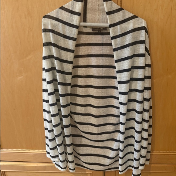Adolfo Dominguez navy and white striped linen blend cardigan. Size small - Picture 2 of 4